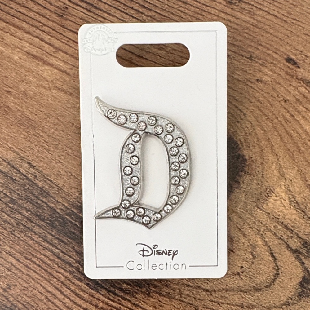 Disney Silver Crystal 'D' Pin